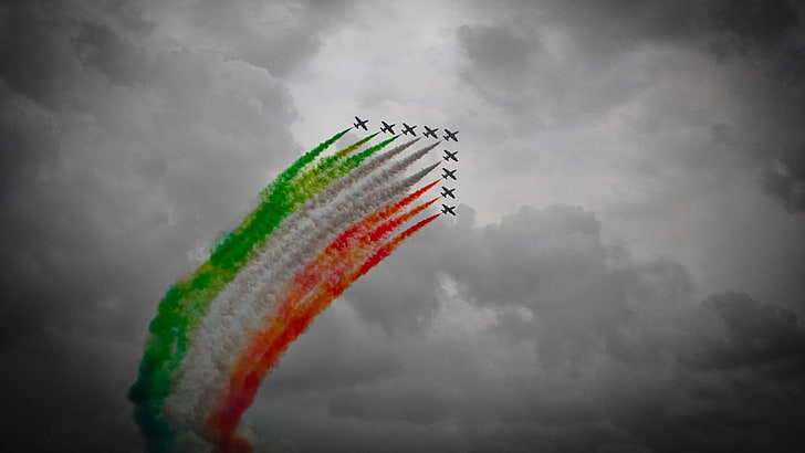 Frecce Tricolori, selective coloring, photography, aircraft, airplane, Italian Air Force, Italy, HD wallpaper