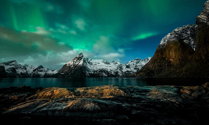 green aurora borealis, mountains, night, Northern lights, Norway, HD wallpaper