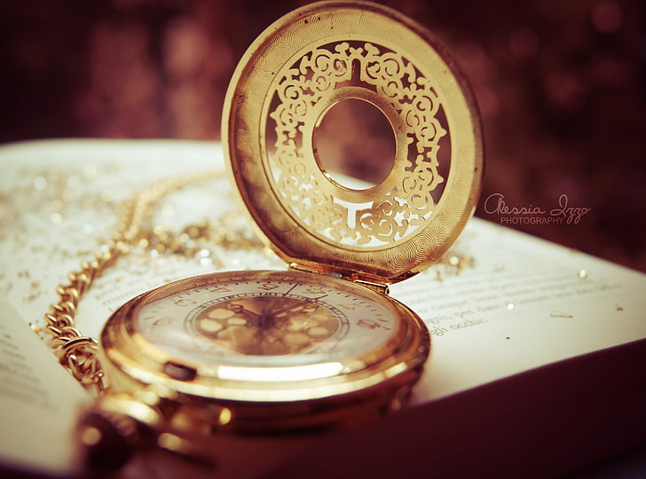 Long Time Ago, gold-colored pocket watch, Vintage, Gold, Photography, Time, Macro, Golden, Book, jewelry, Clock, pocket watch, old pocket watch, HD wallpaper