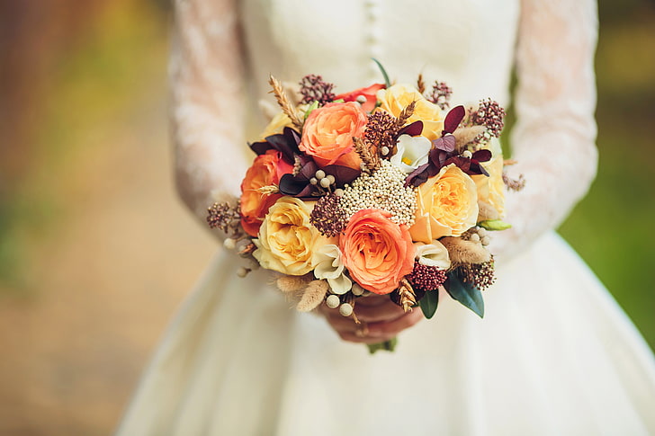 bouquet, hands, gentle, the bride, wedding, beautiful, Roses, romance, bride, eustoma, HD wallpaper