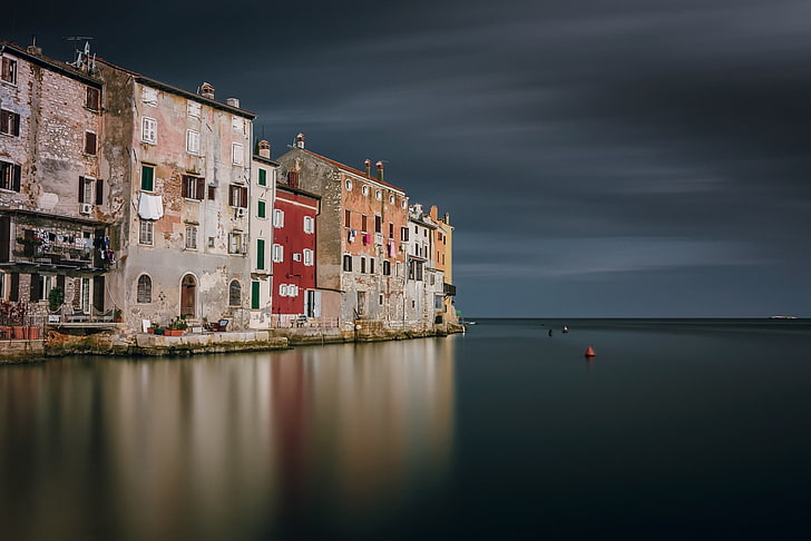 red and beige concrete building, Croatia, sky, town, water, HD wallpaper
