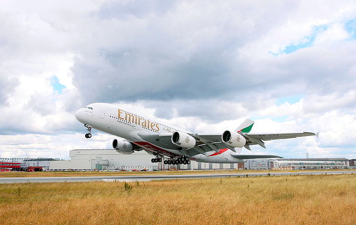 white commercial plane, The sky, The plane, Day, A380, The rise, Airbus, Huge, Airliner, Emirates Airline, HD wallpaper