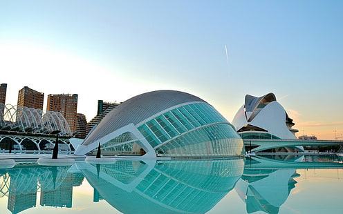 Hermosa ciudad de Valencia España, edificio de cúpula gris y blanco, ciudad, bella, España, Valencia, arquitectura, Fondo de pantalla HD HD wallpaper