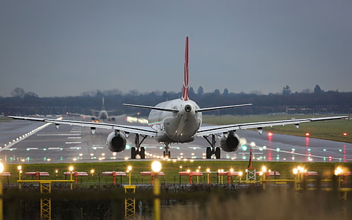 white airplane, aircraft, passenger aircraft, airplane, airport, Turkish Airlines, runway, HD wallpaper HD wallpaper