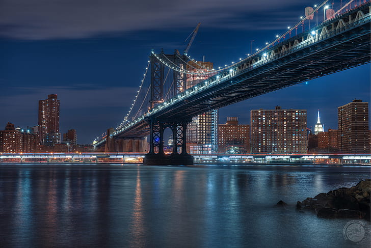 живопись Манхэттенского моста с огнями в ночное время, Манхэттенский мост, Манхэттенский мост, живопись, огни, ночное время, США, Нью-Йорк Нью-Йорк, Нью-Йорк, Ночь, Бруклин, ДАМБО, НГК, городской горизонт, городской пейзаж, Бруклин - Нью-Йорк,Манхэттен - Нью-Йорк, Бруклинский мост, известное место, Ист-Ривер, река, архитектура, центр города, городской пейзаж, город, небоскреб, мост - Рукотворное сооружение, нижний Манхэттен, штат Нью-Йорк, вода, HD обои