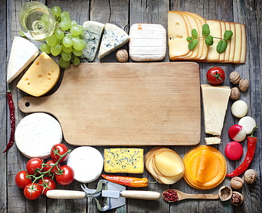 Gemüse in verschiedenen Farben mit Käse, Wein, Weißwein, Glas, Käse, Trauben, Tafel, Pfeffer, Tomaten, dem Spatel, Walnüssen, HD-Hintergrundbild HD wallpaper