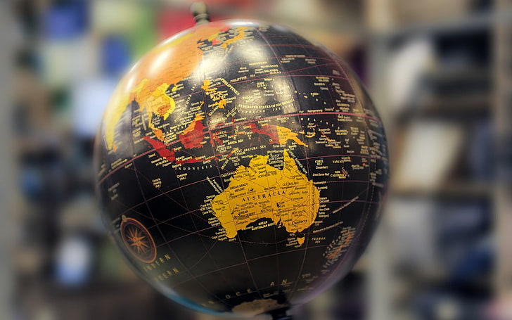 الكرة الأرضية المكتبية باللونين الأسود والبني ، والكرات الأرضية ، وأستراليا ، والقارات، خلفية HD