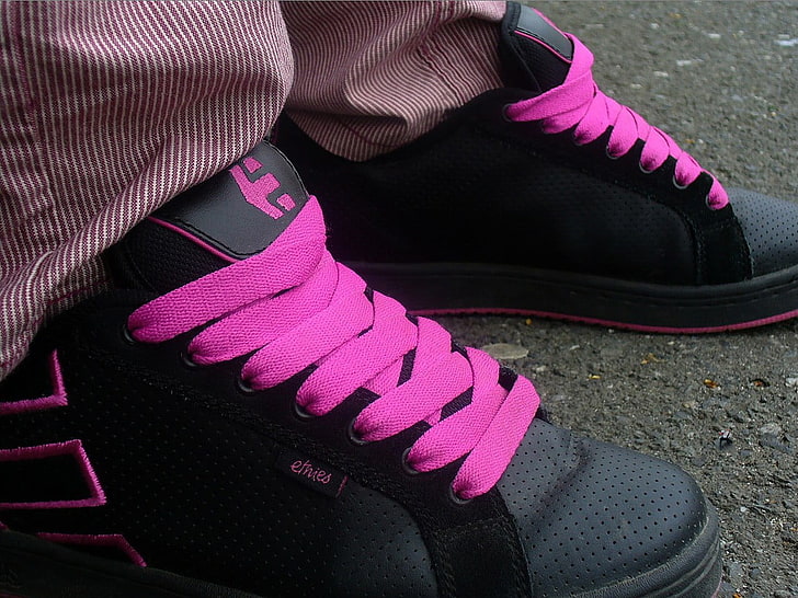 pair of black-and-pink Nike basketball shoes, shoes, HD wallpaper