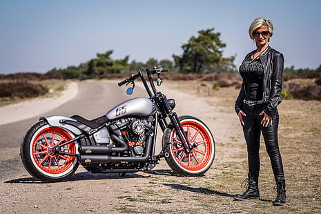 Motorcyklar, flickor och motorcyklar, anpassad motorcykel, Harley-Davidson, Thunderbike Customs, Woman, HD tapet HD wallpaper