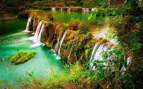 Красив водопад, природа Есен Красива зелена трева, дървета Hd Wallpaper 2560 × 1600, HD тапет HD wallpaper