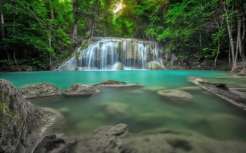 Водопад Erawan в Тайланд Скали от дъждовна гора във вода Естествени басейни Езера Тапет за работния плот Hd 3840 × 2400, HD тапет HD wallpaper