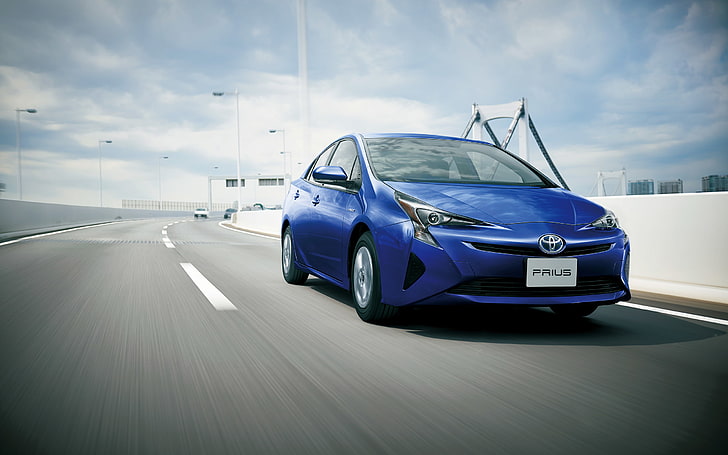 Toyota Prius, car, vehicle, electric car, road, motion blur, HD wallpaper