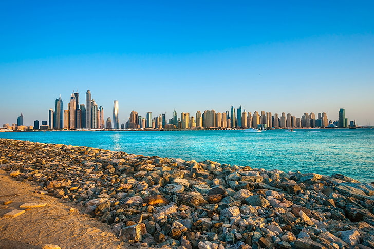 fotografi pemandangan pantai pada siang hari, kota, lanskap kota, Dubai, Uni Emirat Arab, pencakar langit, laut, Wallpaper HD