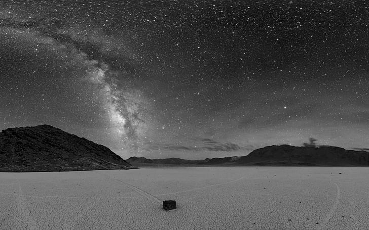 Night Stars Desert Skyscapes, пустиня, нощ, звезди, небостъргачи, черно и бяло, HD тапет