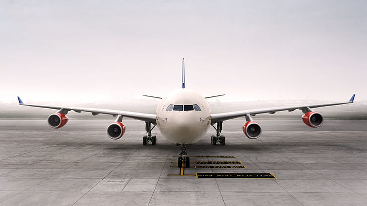 Widok z przodu samolotu Airbus A340, lotnisko, Airbus, samolot, przód, widok, lotnisko, Tapety HD