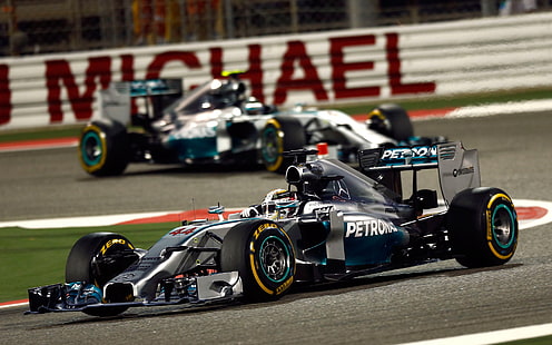 niebiesko-szary bolid Formuły 1, wyścig, sport, samochód, Mercedes, Lewis Hamilton, Mercedes AMG Petronas F1, Bahrain GP, Tapety HD HD wallpaper