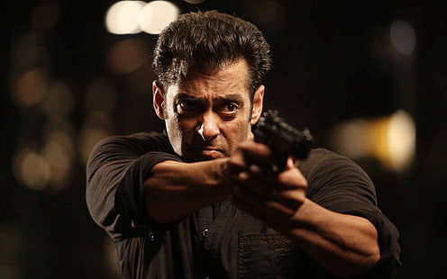 Salman Khan In Jai Ho 2014, camicia a maniche lunghe marrone da uomo, film, film di Bollywood, bollywood, salman khan, 2014, Sfondo HD HD wallpaper