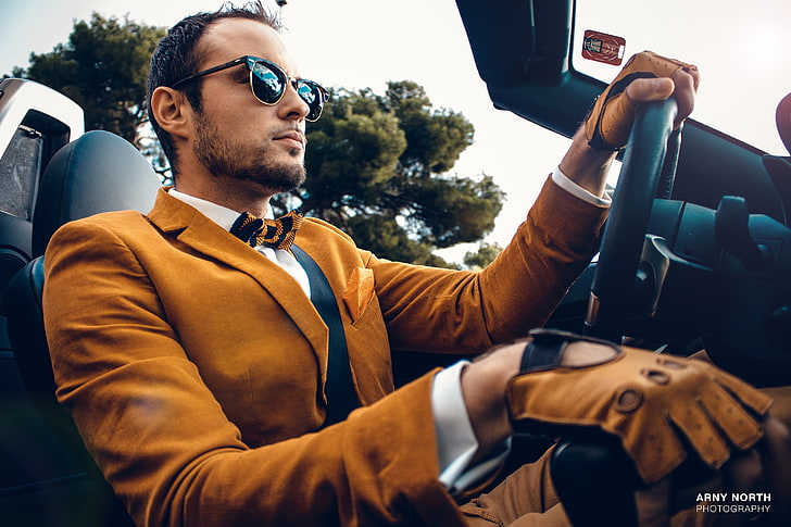 men's brown notched lapel suit jacket, BMW, BMW Z4, driving, car, men, men with glasses, bow-tie, suits, Arny North, HD wallpaper
