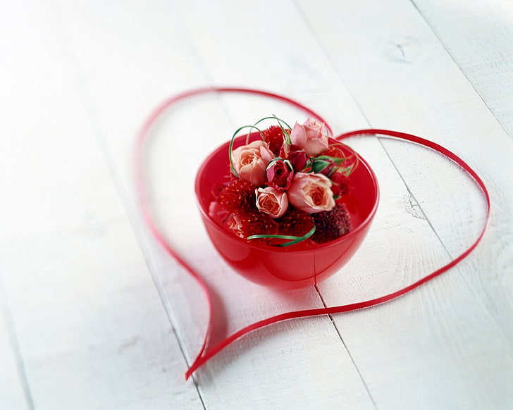 ornamento da tavola floreale rosso a cupola, cuore, fiori, sfondo, romanticismo, Sfondo HD