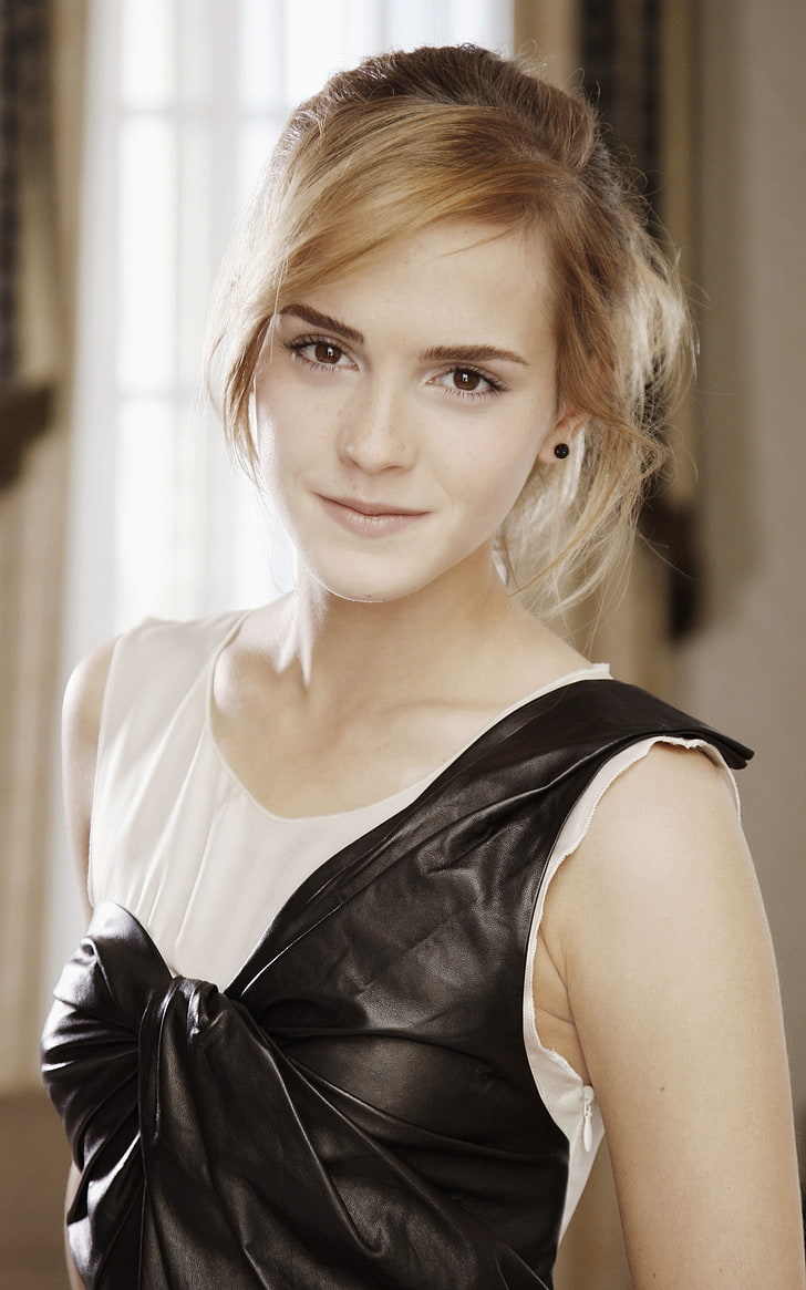 Emma Watson, celebrytka, aktorka, kobiety, portret, sukienka, patrząc na widza, Tapety HD, tapety na telefon