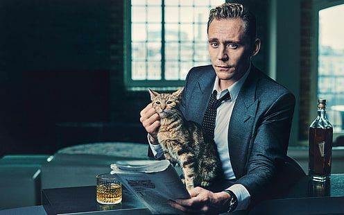 Tom Hiddleston ShortList, Male Celebrities, Tom Hiddleston, hollywood, actor, HD wallpaper HD wallpaper