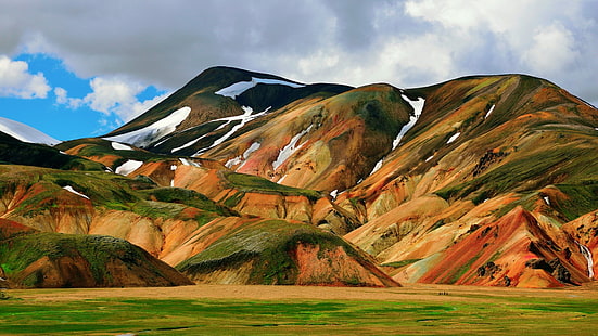 трева покрити планини живопис, природа, пейзаж, планини, Исландия, сняг, поле, хълмове, HD тапет HD wallpaper