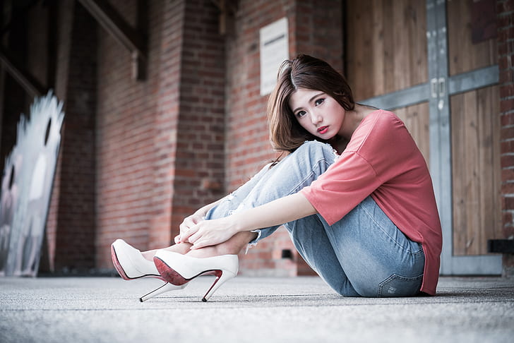 women, Asian, high heels, sitting, jeans, portrait, HD wallpaper