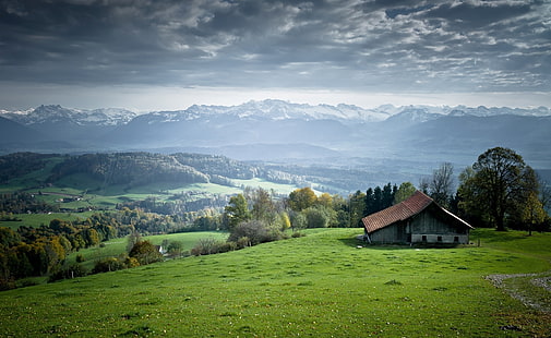 Vista panorámica de la montaña, cabina marrón y blanco, naturaleza, montañas, vista, montaña, panorámica, Fondo de pantalla HD HD wallpaper
