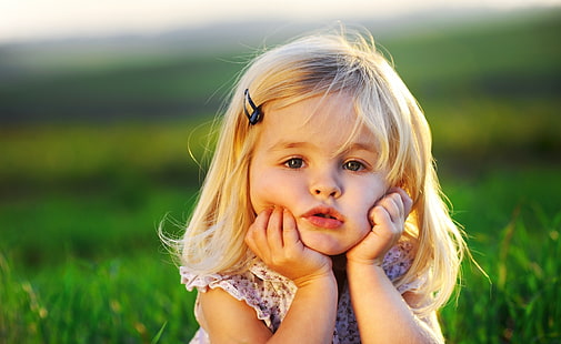 Cute Baby Girl ، بلوزة بيضاء بياقة مستديرة للبنات ، لطيفة ، فتاة ، طفلة، خلفية HD HD wallpaper