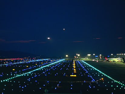 писта на летището, светлини, нощ, самолет, летище, HD тапет HD wallpaper