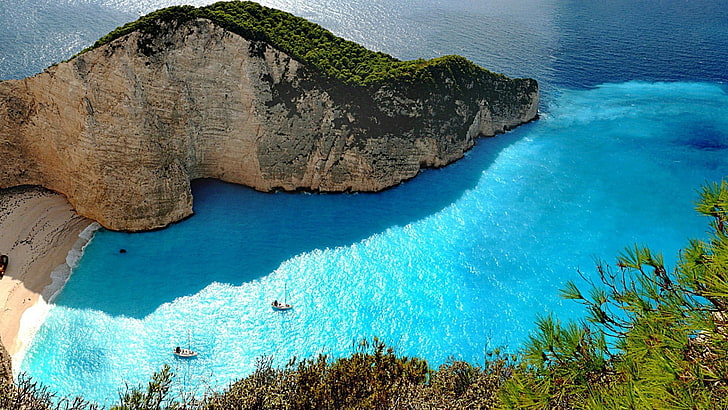 foto udara dari pantai di samping pulau berbentuk buaya, alam, lanskap, Yunani, Zakynthos, pantai, sinar matahari, cyan, laut, Wallpaper HD