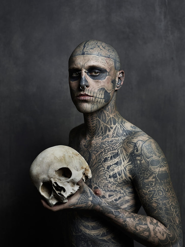 black whole body tattoo, men, shirtless, tattoo, Rico the Zombie, Rick Genest, bald head, nose rings, skull, piercing, bones, HD wallpaper