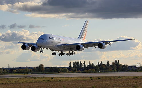 white AirFrance airliners, A380, Airbus, Aviatoin, Airfrance, Landing, HD wallpaper HD wallpaper
