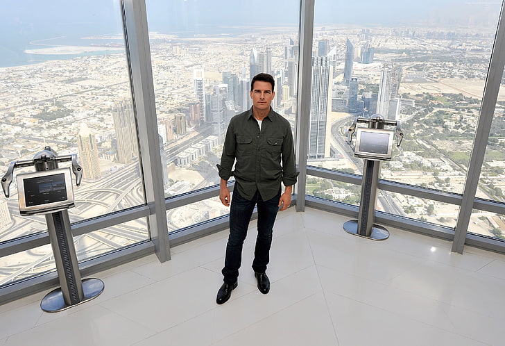 Tom Cruise, Burj Khalifa, actor, Most Popular Celebs in 2015, HD wallpaper  | Wallpaperbetter
