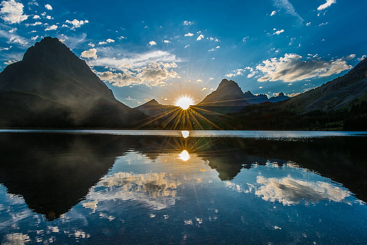 รังสีดวงอาทิตย์แสงสะท้อนท้องฟ้าเมฆ แสงแดด, ภูเขา, ทะเลสาบ, ภาพสะท้อน, วอลล์เปเปอร์ HD