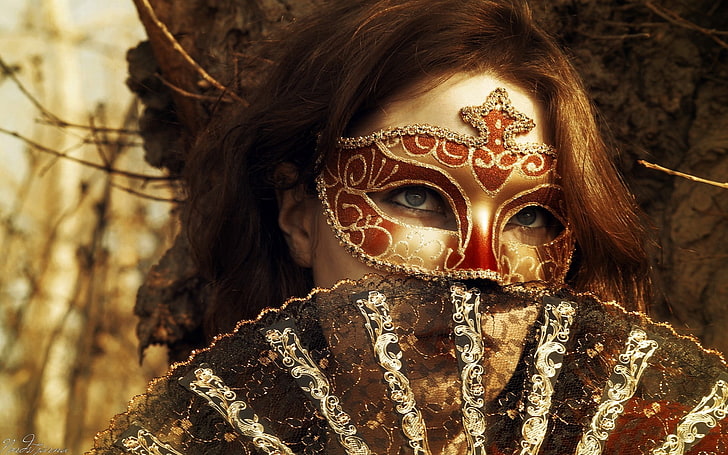 дамска червена и златна маскарадна маска, червенокоса, маска, маскарад, очи, HD тапет