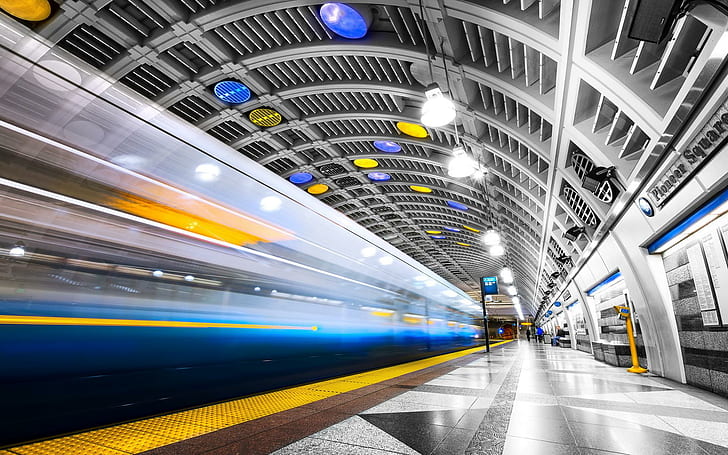 U-Bahnstation Bei Langzeitbelichtung werden schwarze und graue Bodenfliesen, Langzeitbelichtung, U-Bahn, Zug, Bahnhof, Lichter, Natur und Landschaften verwendet, HD-Hintergrundbild