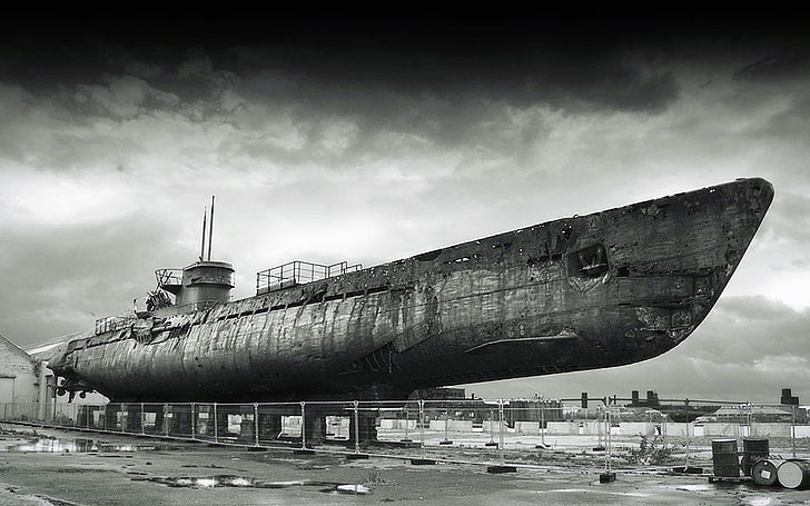 grayscale photo of submarine on dock, photography, HD wallpaper