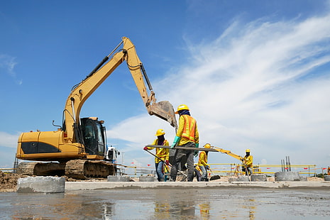  workers, construction, excavator, yellow helmet, HD wallpaper HD wallpaper