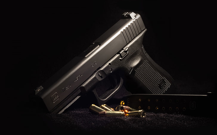 Glock 17 Фон боеприпасов, черный пистолет пистолет, война и армия, пистолет, война, пистолет, пистолет, HD обои