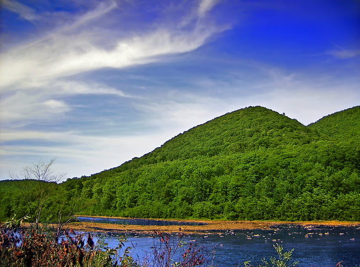 green mountains beside body of water under blue sky, Conical, green mountains, body of water, blue sky, Pennsylvania, Lycoming County, Pine Creek Gorge, Tiadaghton State Forest, Appalachian Mountains, Allegheny Plateau, Wilds, landscape, sky, clouds, cirrus, rural, summer, North America, Nature, creative commons, forest, outdoors, mountain, tree, blue, scenics, river, water, lake, HD wallpaper