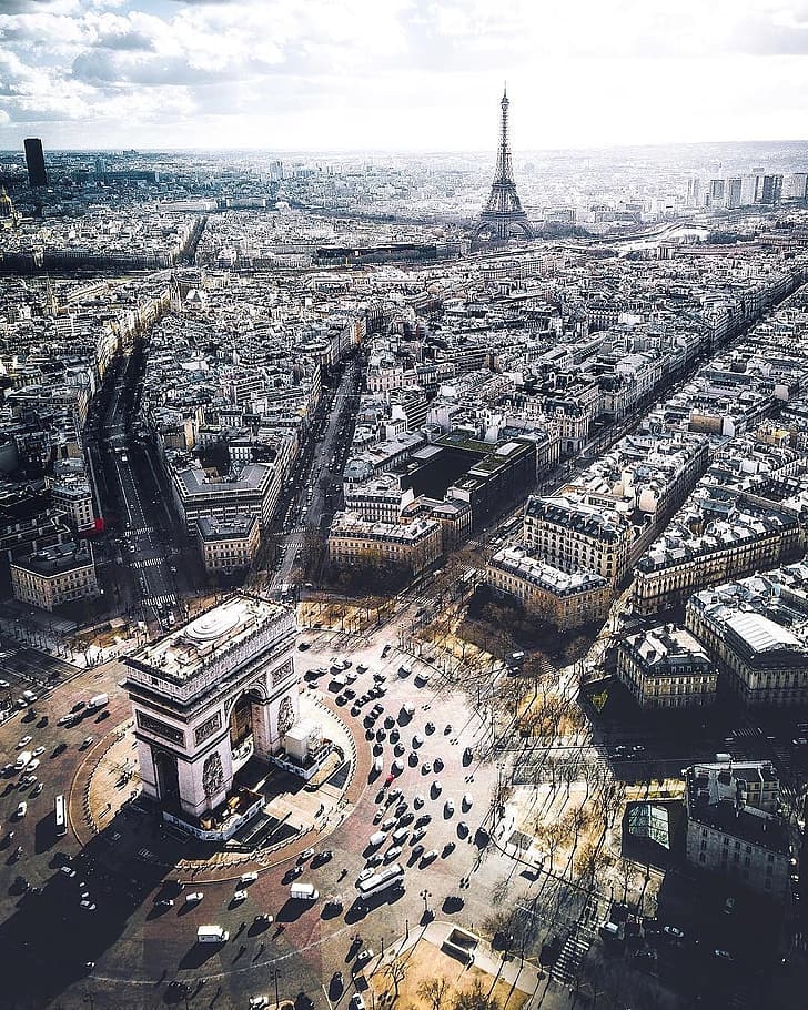 Триумфална арка, Париж, Айфелова кула, град, облаци, трафик, вертикален, HD тапет, тапет за телефон