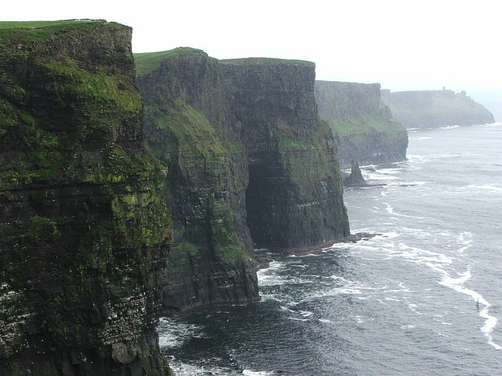 Cliffs Of Mohr, cliff mountain, cliffs, ireland, mist, ocean, nature and landscapes, HD wallpaper