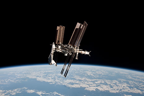 statek kosmiczny, ISS, stacja kosmiczna, przestrzeń, prom kosmiczny Endeavour, prom kosmiczny, Ziemia, planeta, Międzynarodowa Stacja Kosmiczna, Tapety HD HD wallpaper