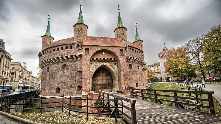 バルバカン、バービカン、クラクフ、ポーランド、ポーランド、都市、中世、建物、古い建物、 HDデスクトップの壁紙