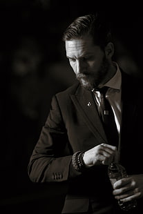 men's black and white suit, Tom Hardy, monochrome, HD wallpaper HD wallpaper