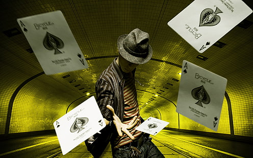 quattro carte da gioco asso di picche, uomini, cappello, asso di picche, illusionista, Sfondo HD HD wallpaper