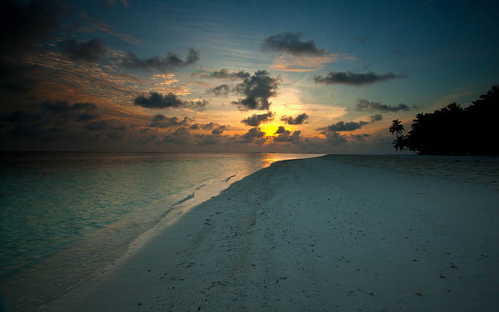 Strand-Ozean-Sonnenuntergang-tropische Wolken HD, Natur, Ozean, Wolken, Sonnenuntergang, Strand, tropisch, HD-Hintergrundbild