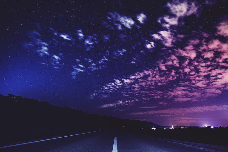 czarna droga betonowa, niebo, natura, krajobraz, gwiazdy, droga, noc, ciemność, Tapety HD