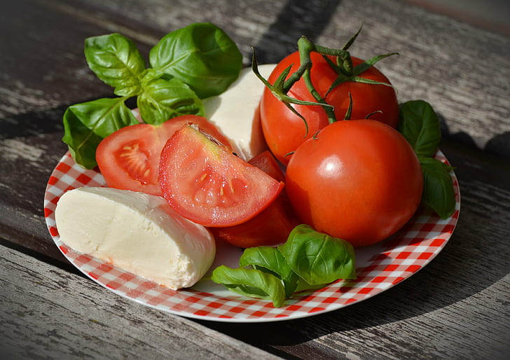 basil, cuisine, diet, epicure, food, health, healthy, ingredients, leaf, mozzarella, nutrition, plate, table, tomatoes, wooden surface, HD wallpaper